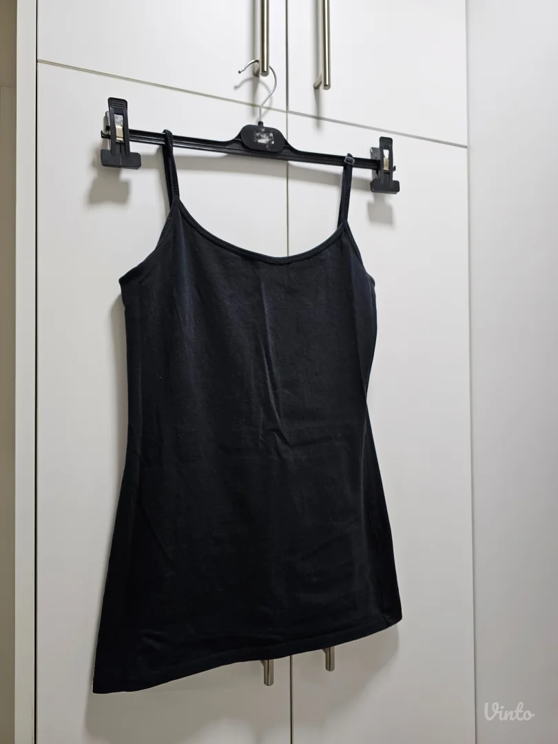 Sve majice po 150 dinara