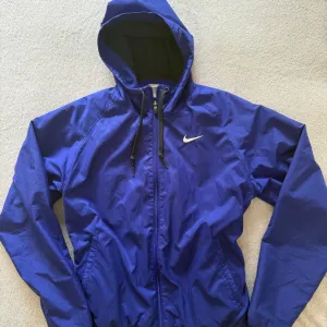 Nike šuškavac nike tennis collection