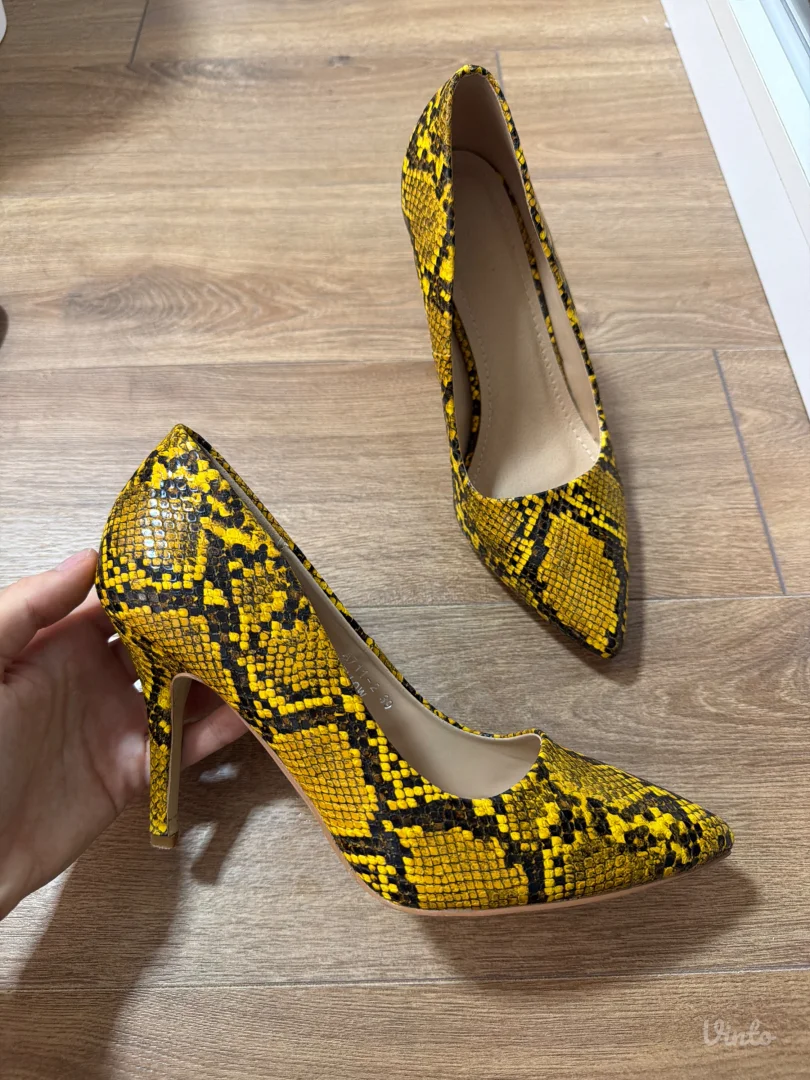 Salonke sa zmijskim printom