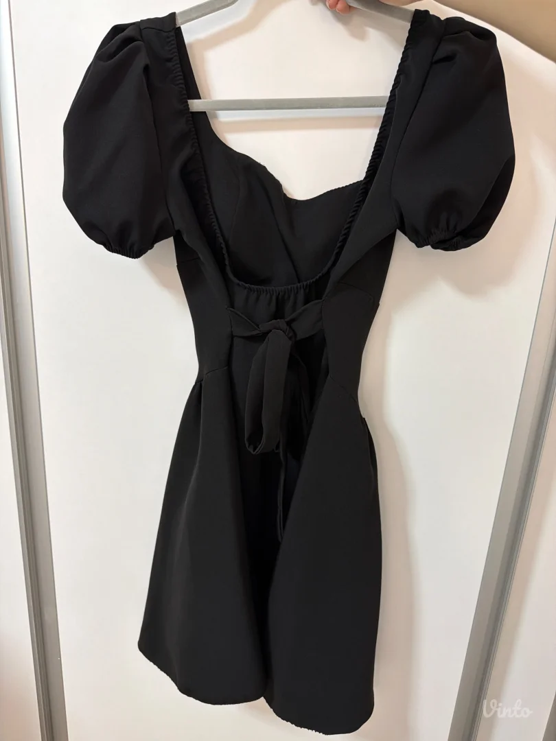 Haljina sa podesavanjem na ledjima uni