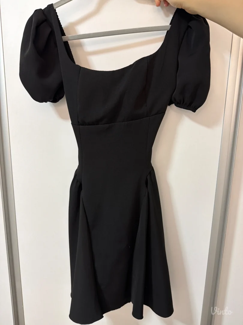 Haljina sa podesavanjem na ledjima uni