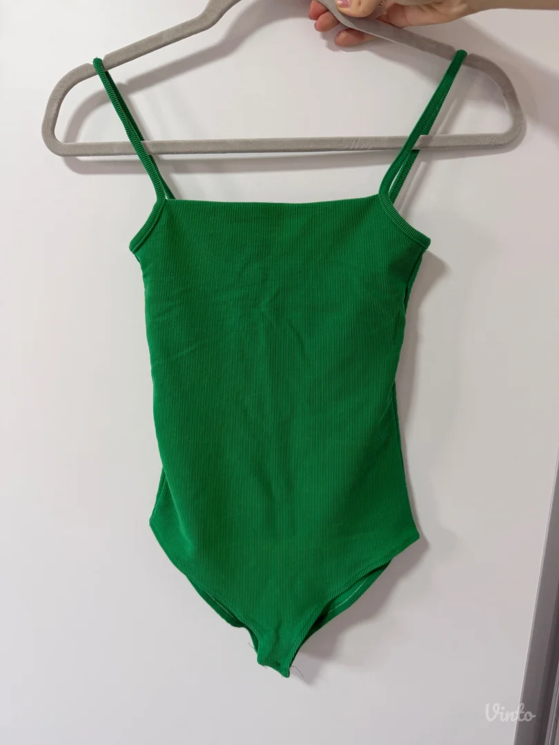 Stradivarius rebrasti bodi