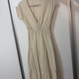 Lanena haljina S/M