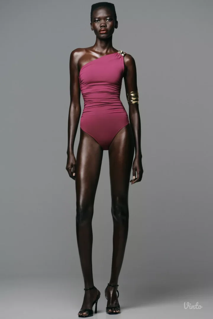 Zara asimetrični bodi