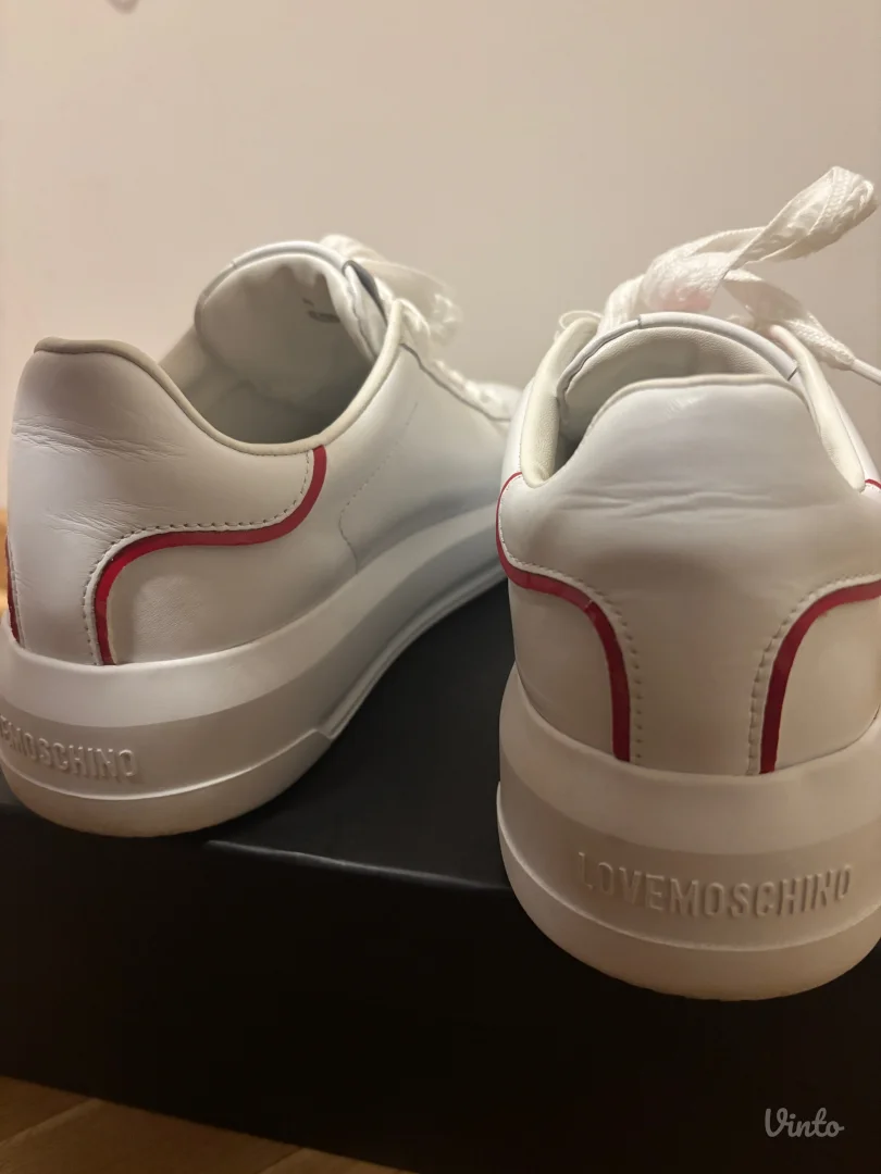 LOVE MOSCHINO original patike