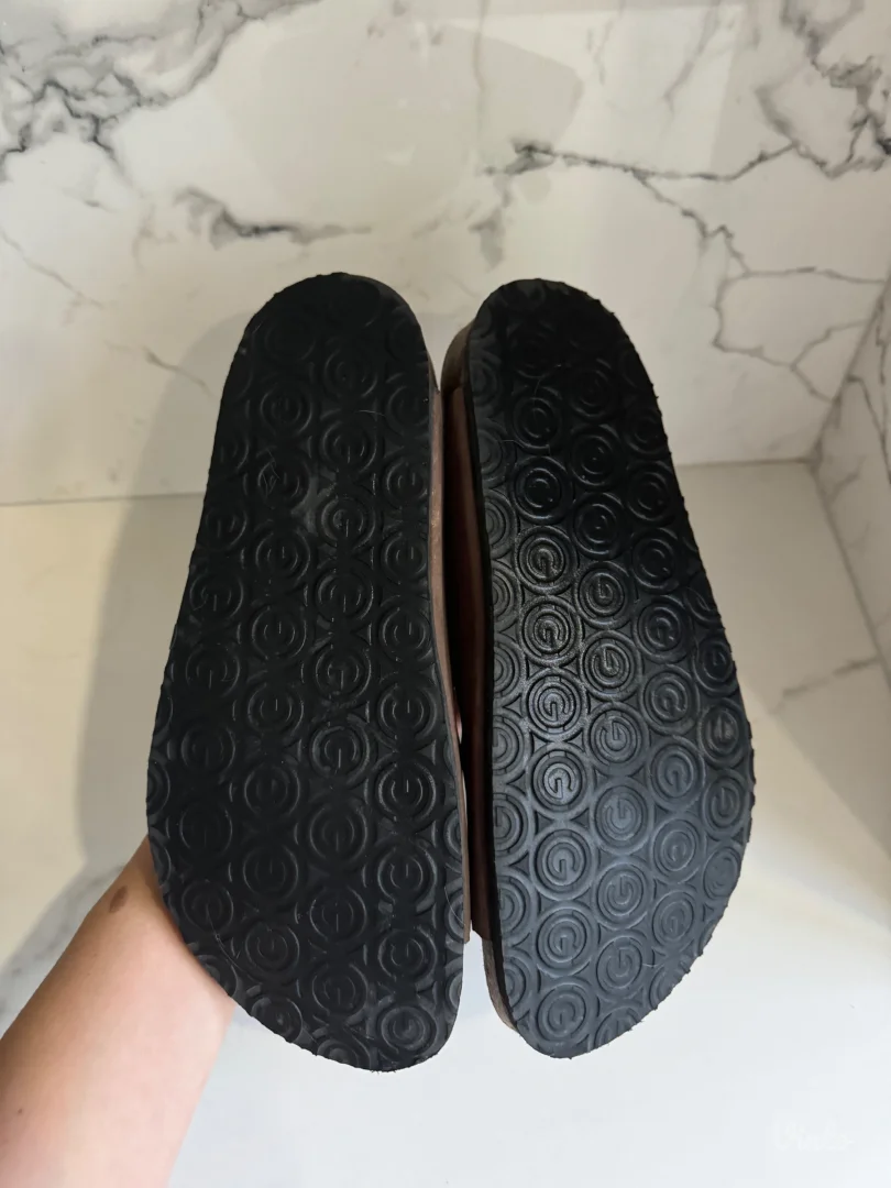 Grubin Arizona Papuce br 40