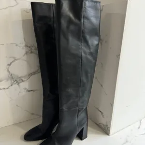 Zara kozne cizme do kolena br 39