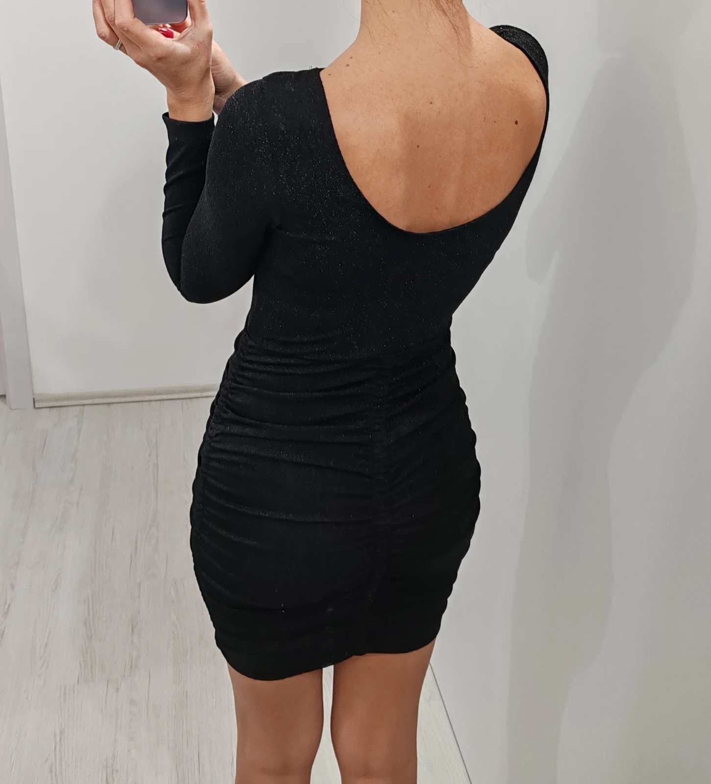 Svetlucava haljina velicina XS/S