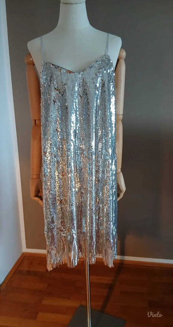 Reserved svečana haljina