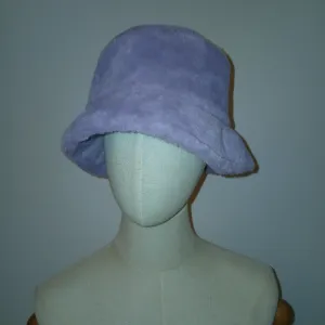 Mango šešir od eko krzna