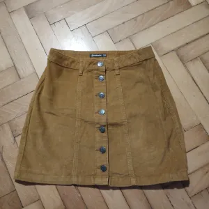 Stradivarius somot suknja