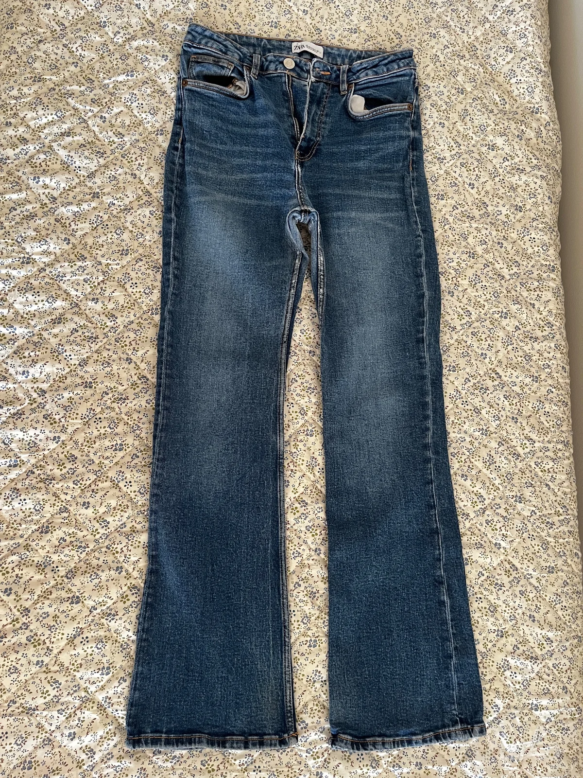 Zara - High Waist Farmerke