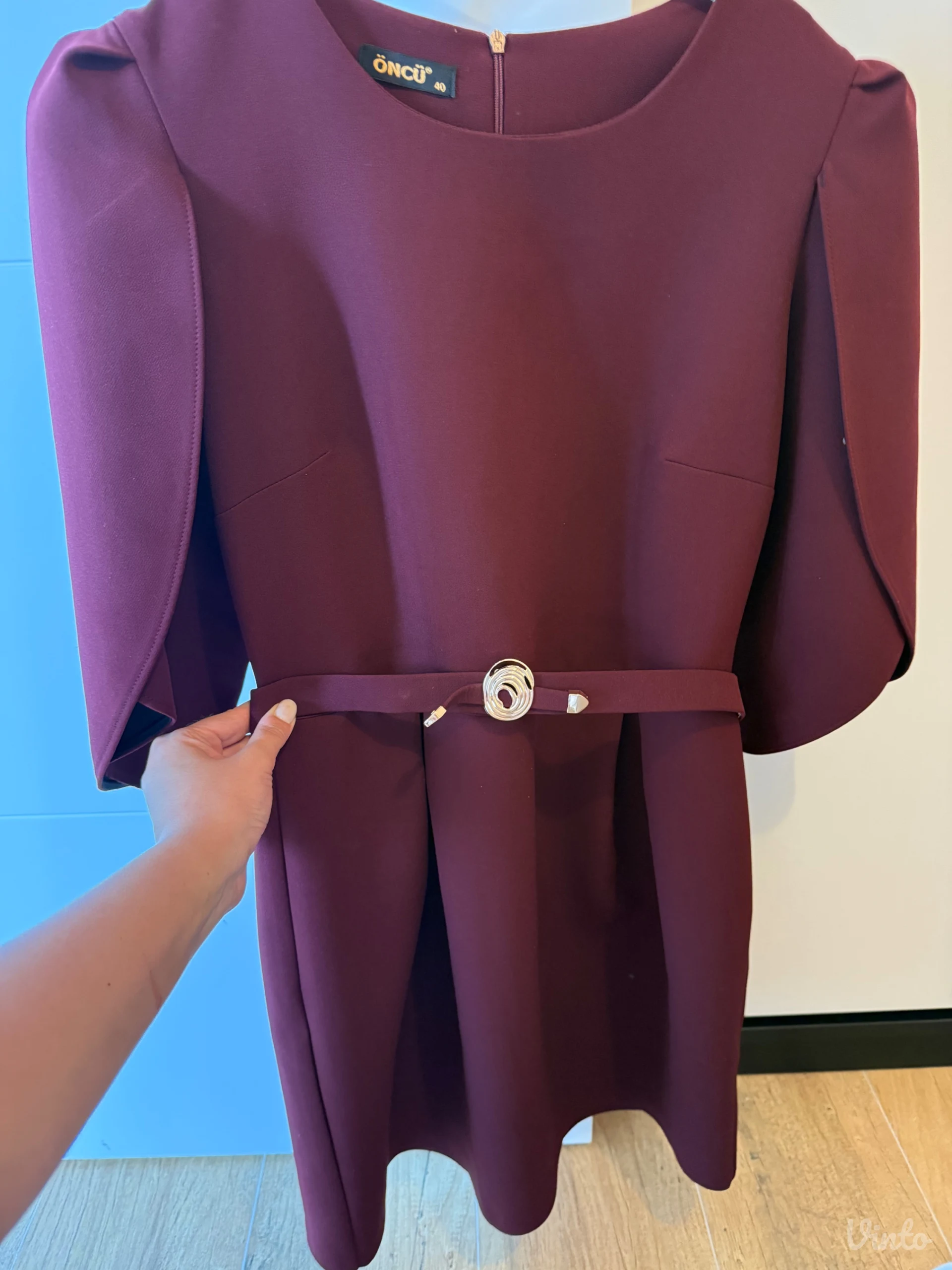 Bordo mini haljina - veličina 40
