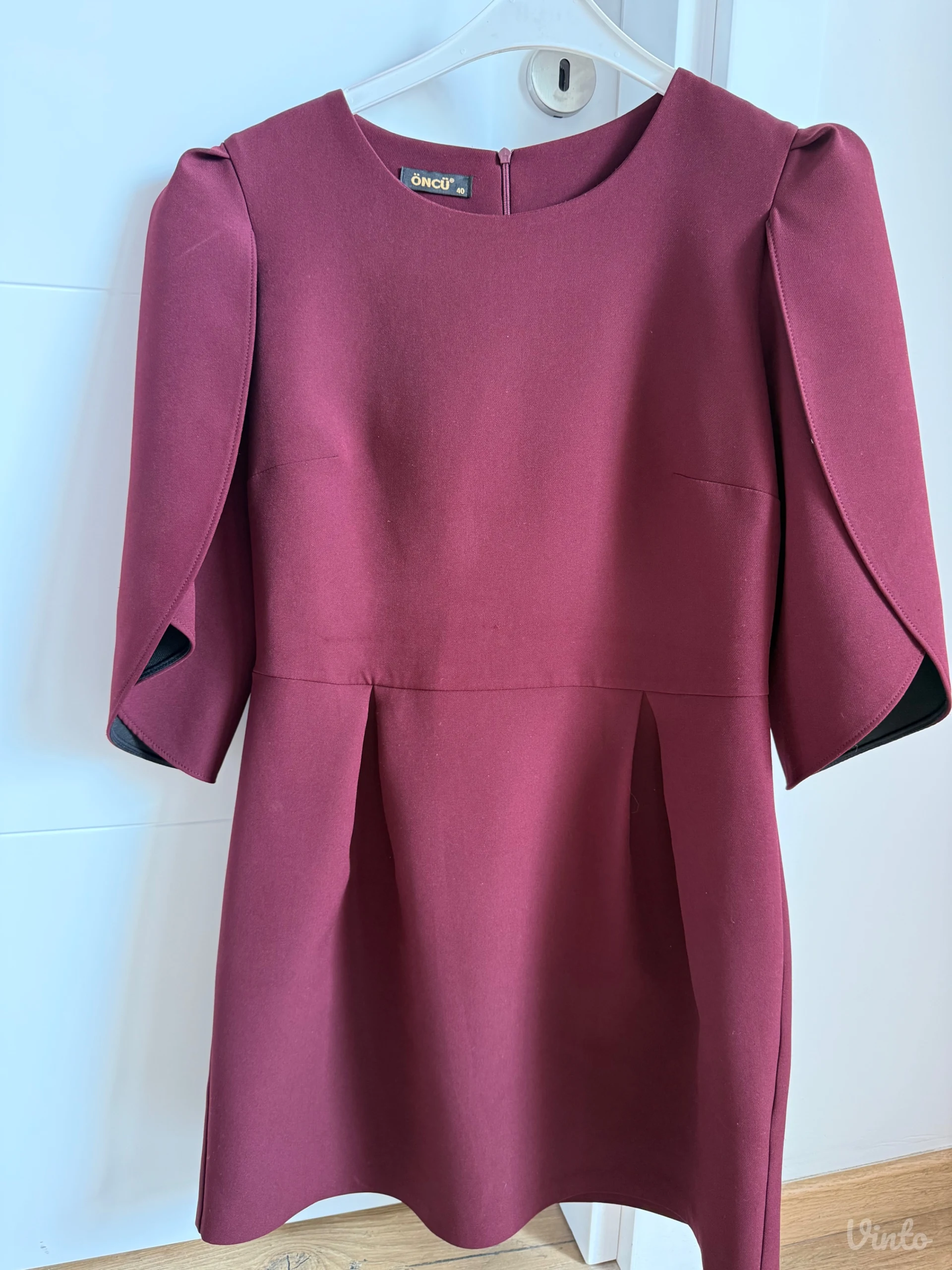 Bordo mini haljina - veličina 40