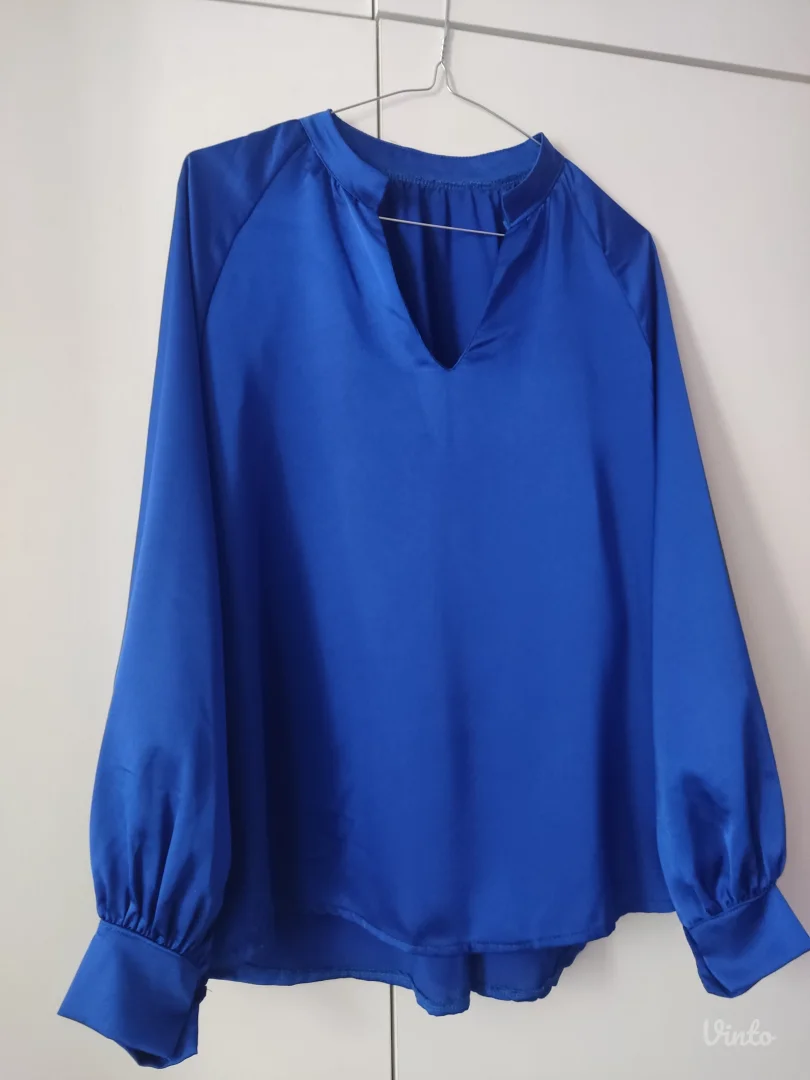 Satenska bluza vel.38