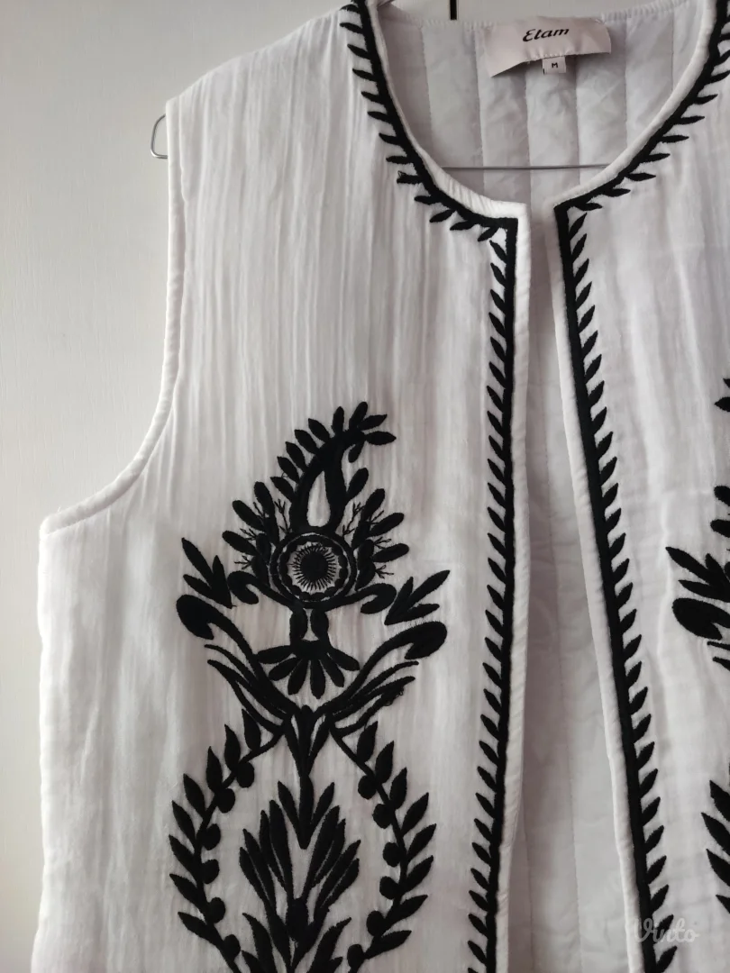 Nov prsluk "Etam" vel.M