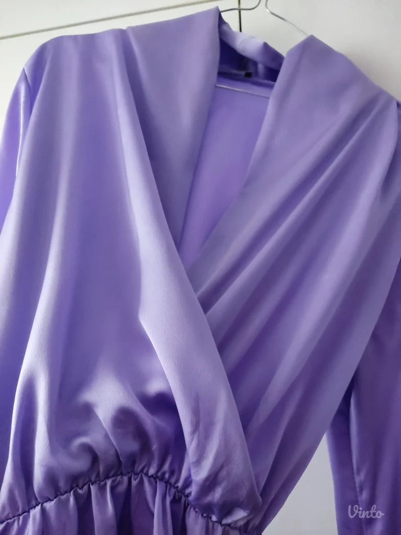 Satenska haljina vel.M