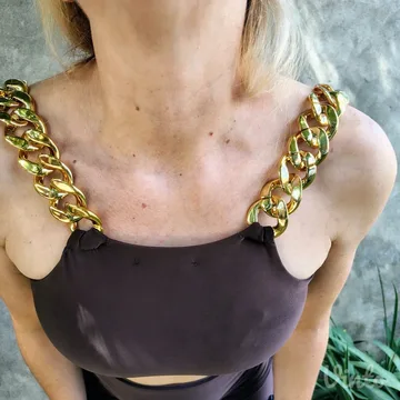 Nova premium bodycon haljina sa zlatnim lancima