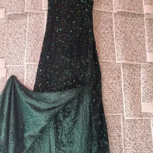 Svečana dugačka haljina sa šljokicama