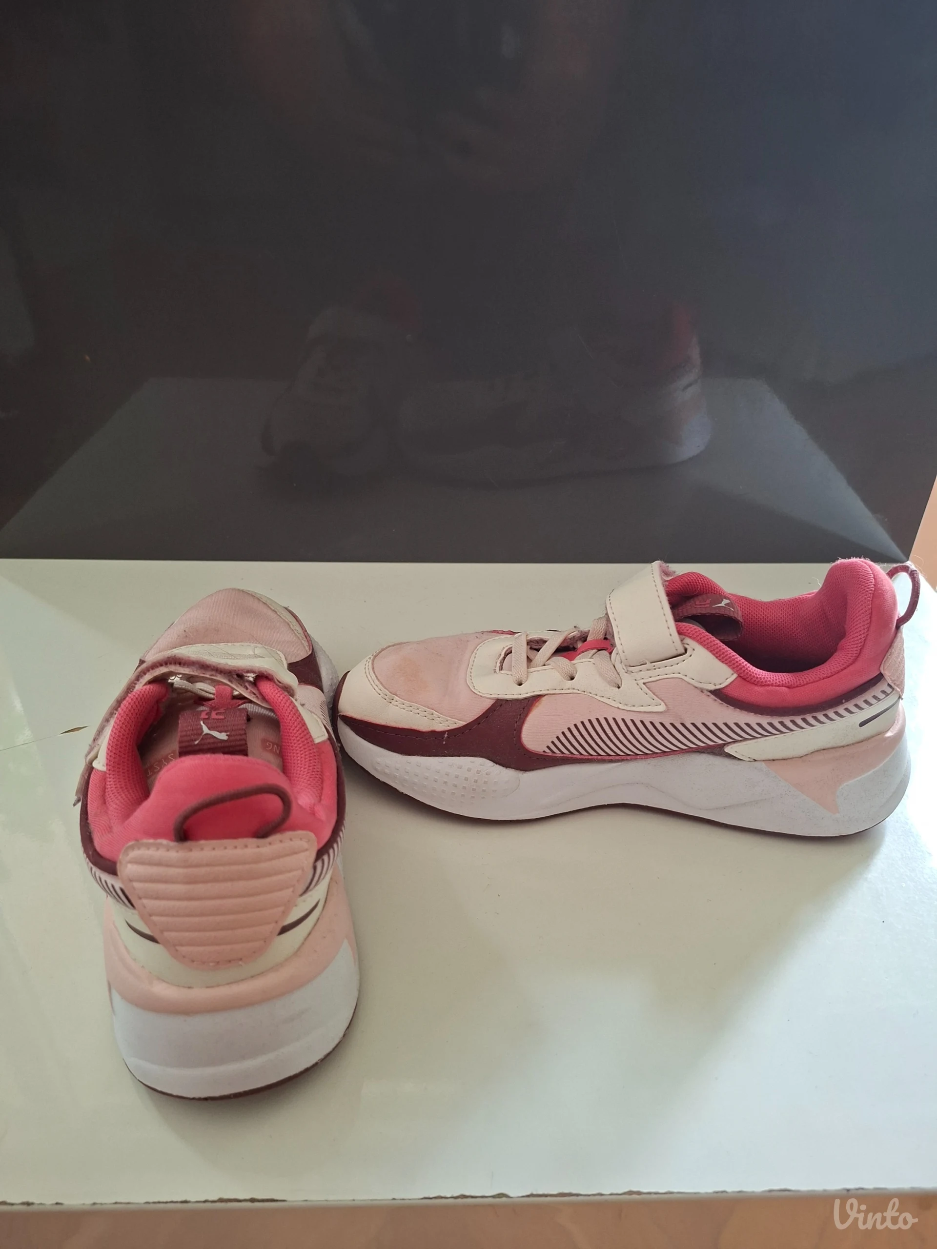Puma patike za devojcice, br. 34