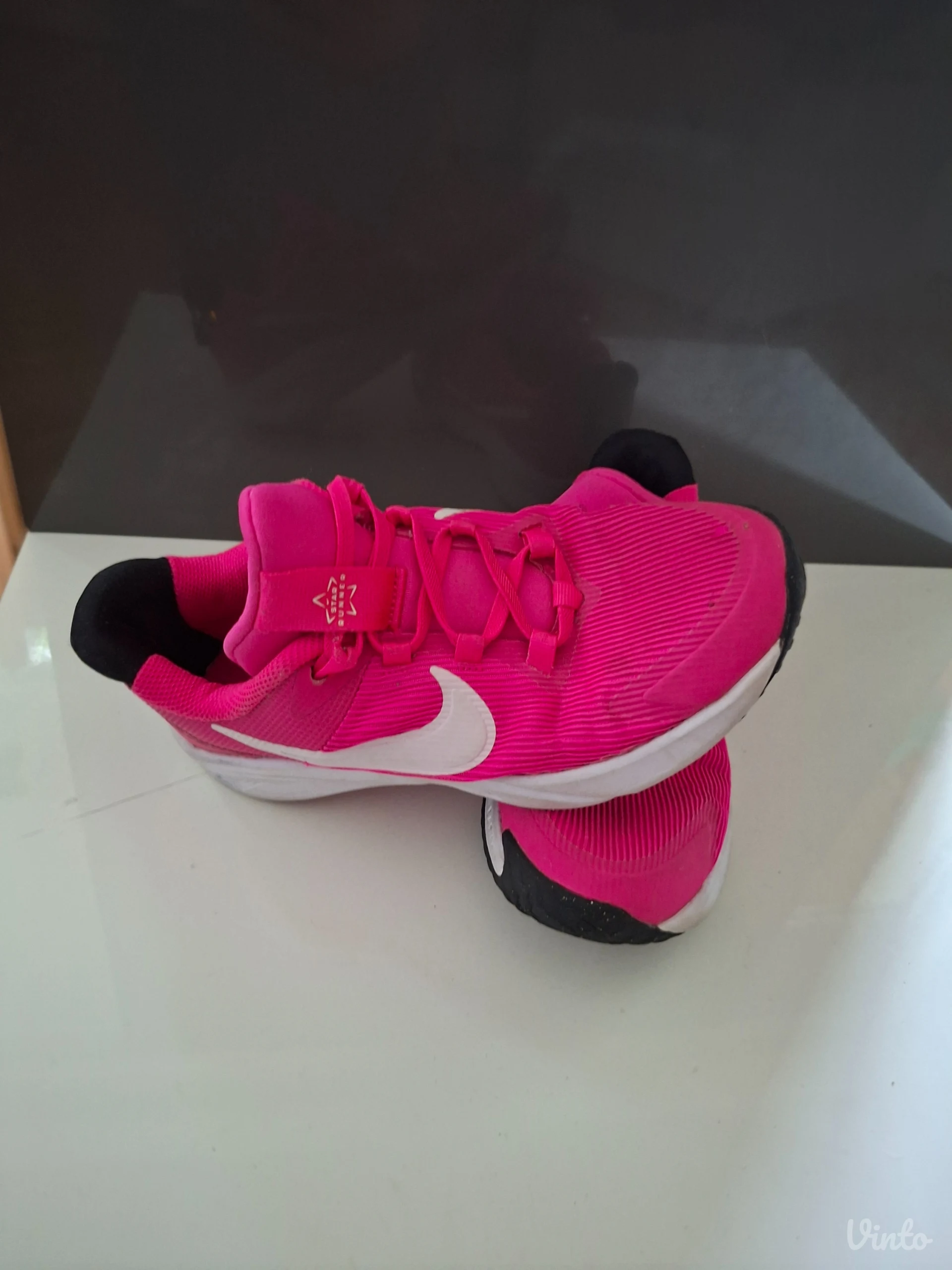 Nike patike za devojcice, 34