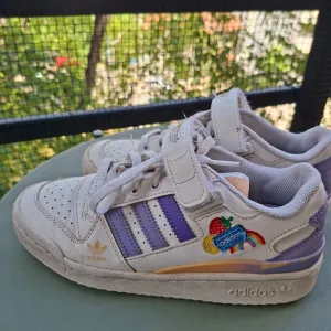 ADIDAS patike, 37