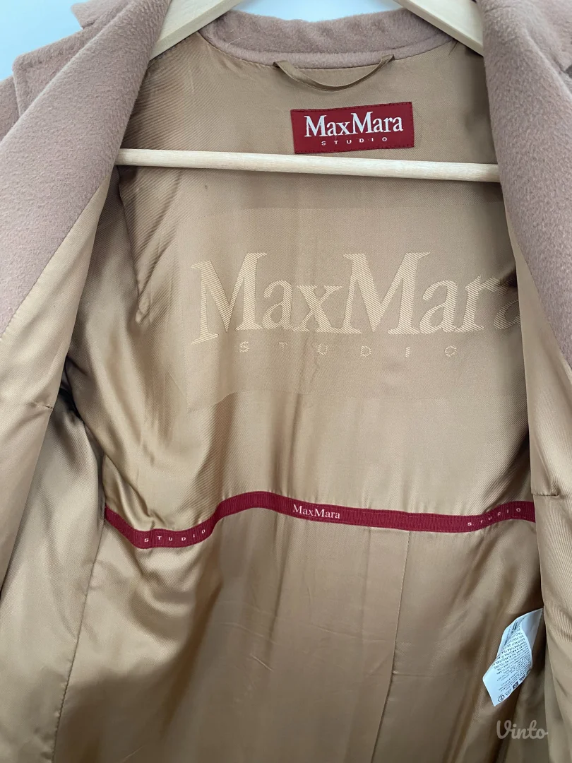 Max Mara Studio kaput