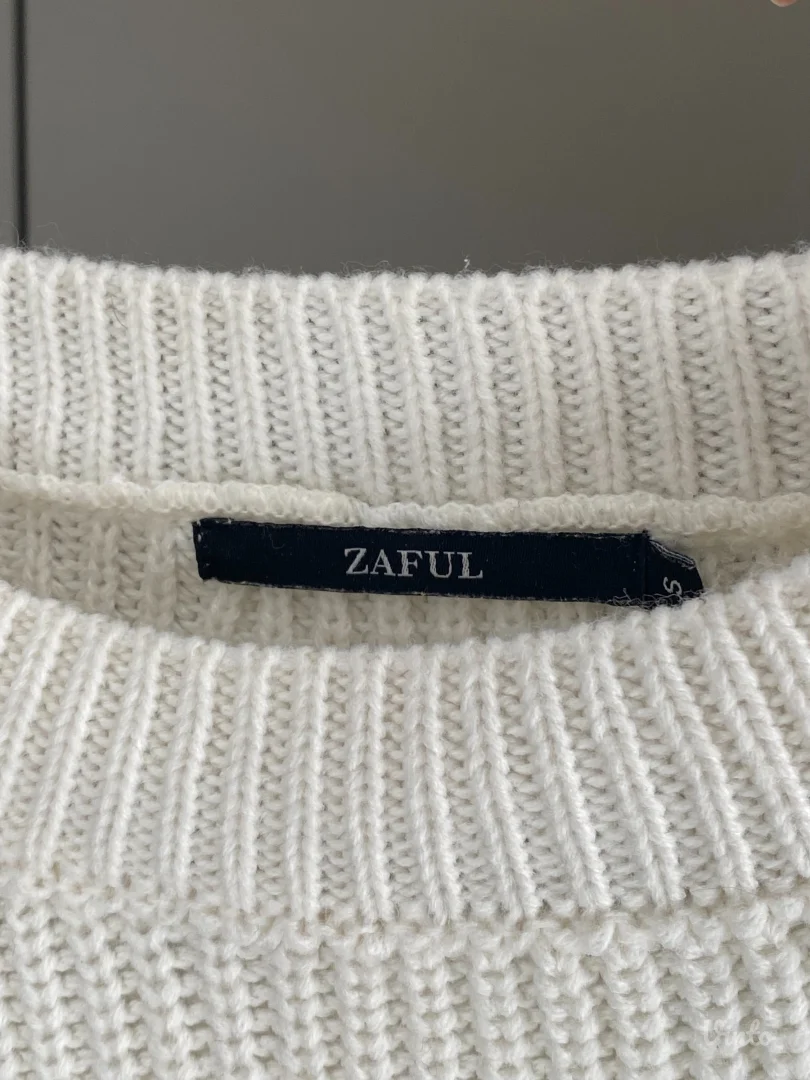 Zaful džemper s pertlama