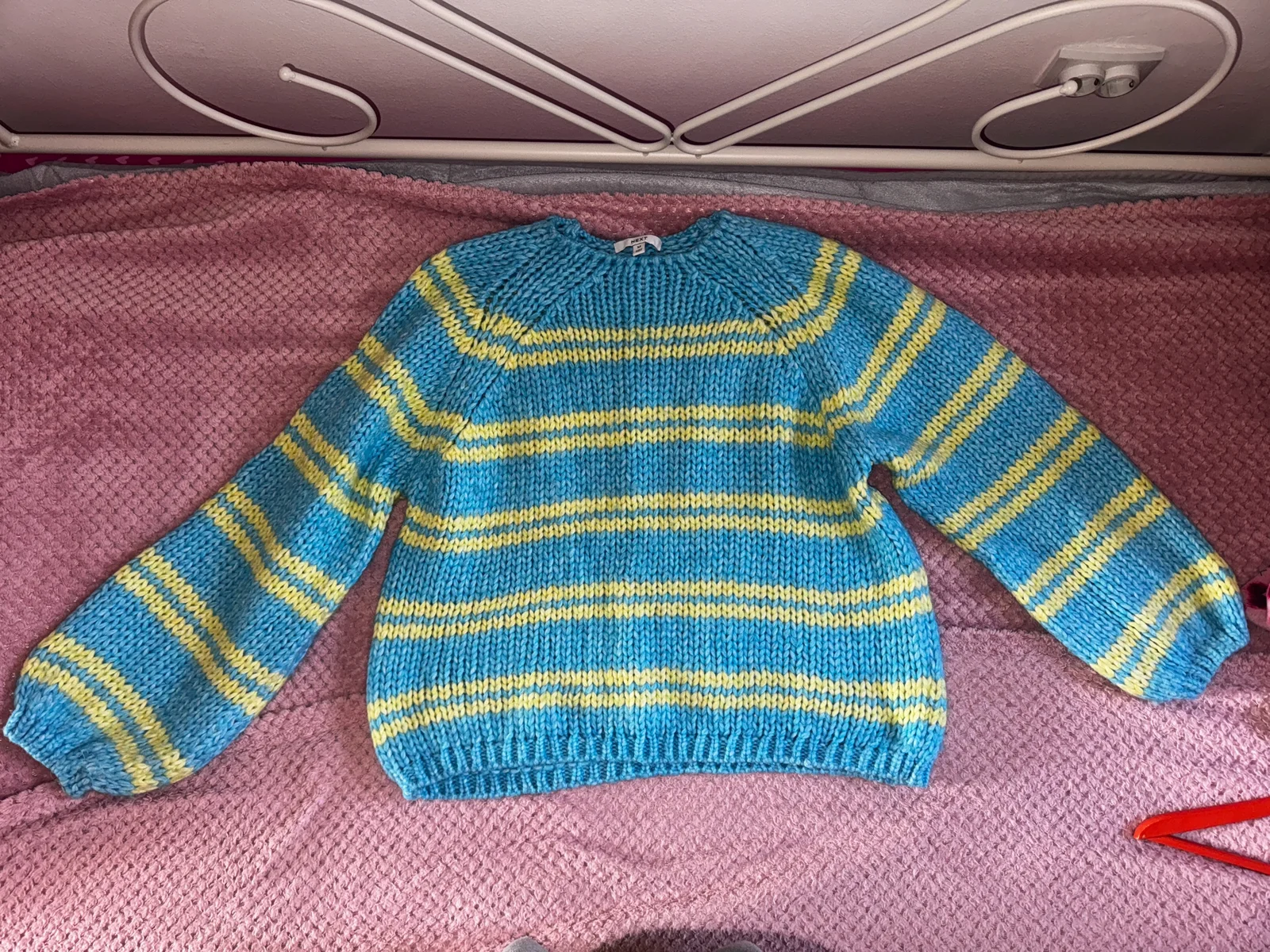 nov NEXT oversize džemper - M/L