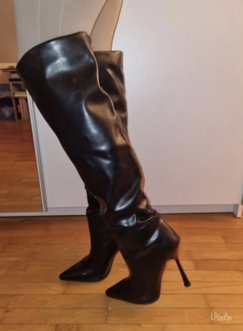 NOVE čizme preko kolena - 39