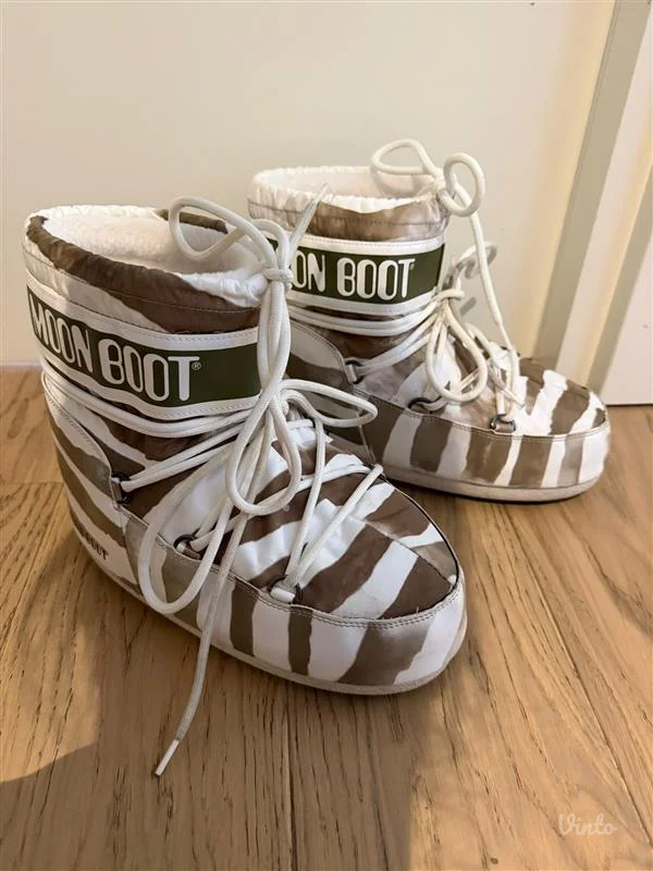 unikatne MOON BOOT 41/42 (original)
