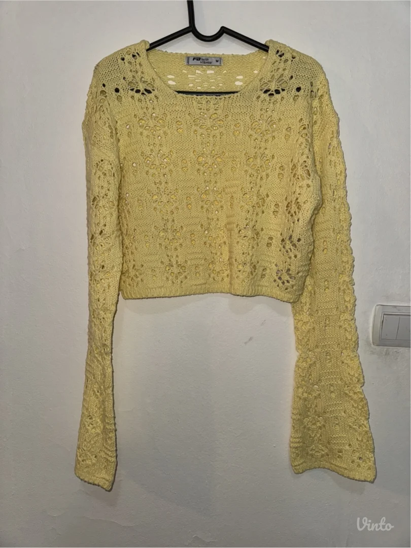 Crop pleteni džemper - miš rukavi