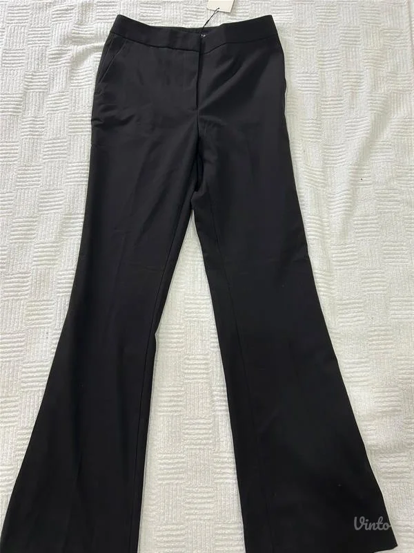 Nove poslovne ZARA pantalone