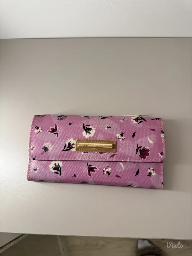 NOV savršen novčanik