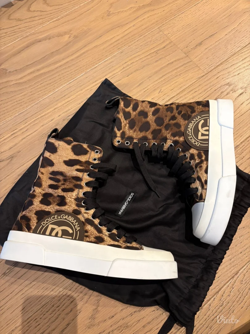 nove Dolce and Gabbana patike (original) 39.5