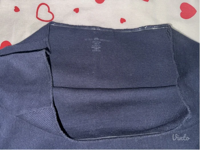 gola ramena crop top - KAO NOV