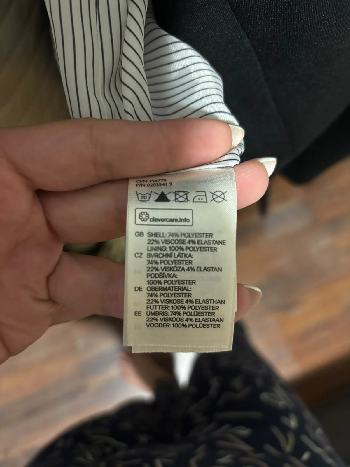 H&M crni sako - M