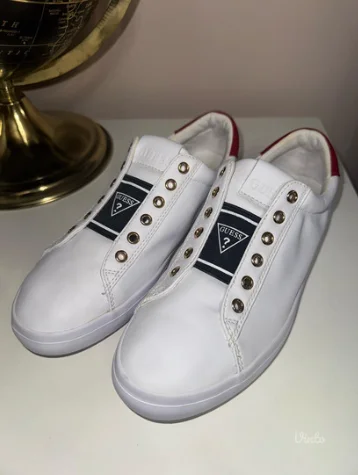 nove GUESS patike (original)