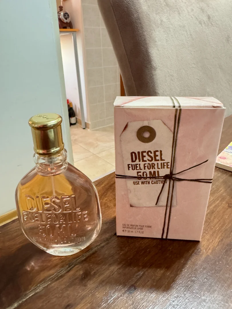 NOV Diesel ženski parfem (original) - 50ml