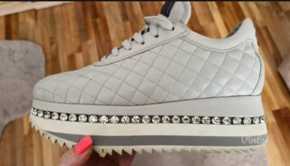 LE SILLA patike - kao nove