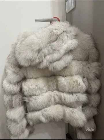 PRAVO KRZNO bunda! NOVA!