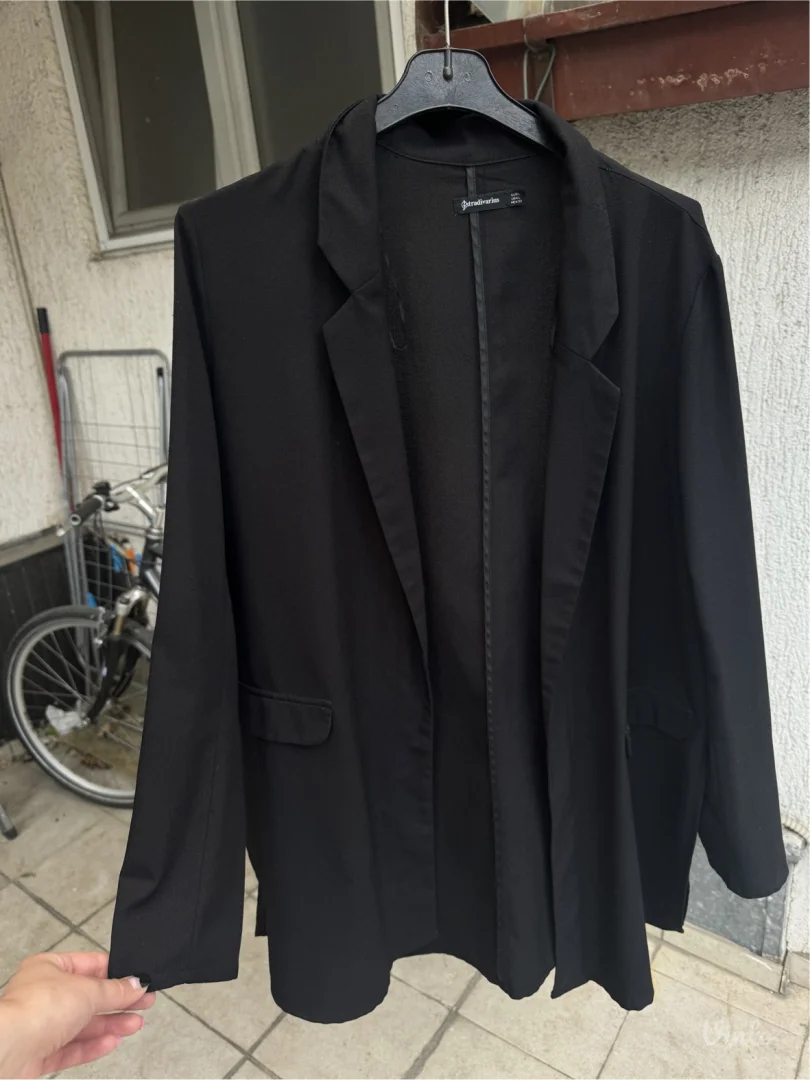 Crni kardigan/sako Stradivarius - L