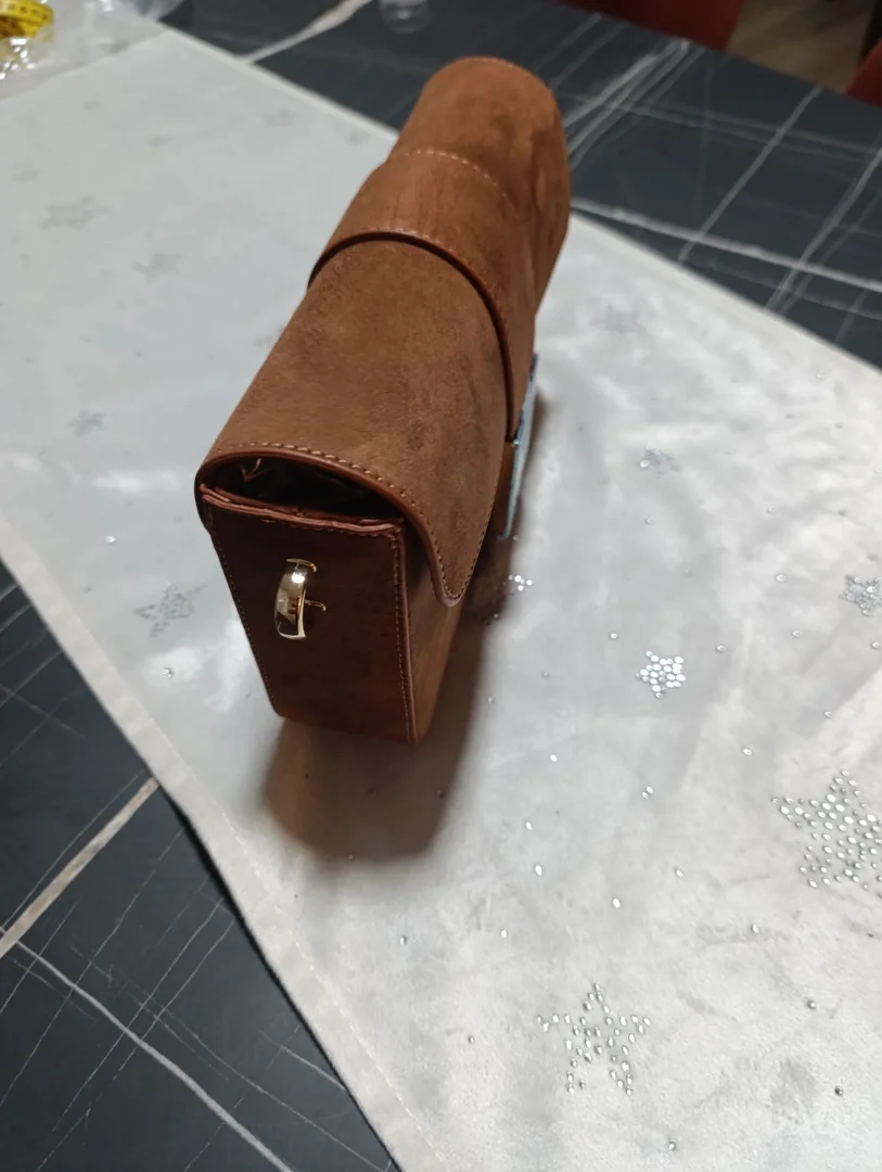 nova MONA torbica sa kaišem