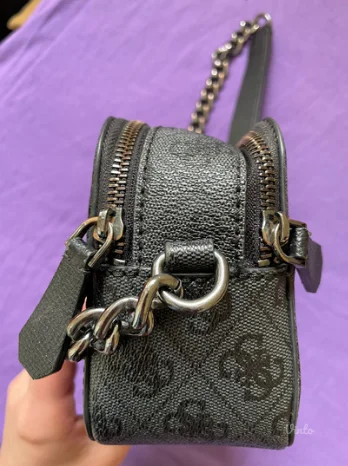 unikatna GUESS torba (original)