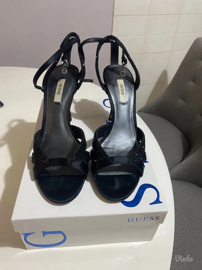 NOVE Guess štiklice elegantne