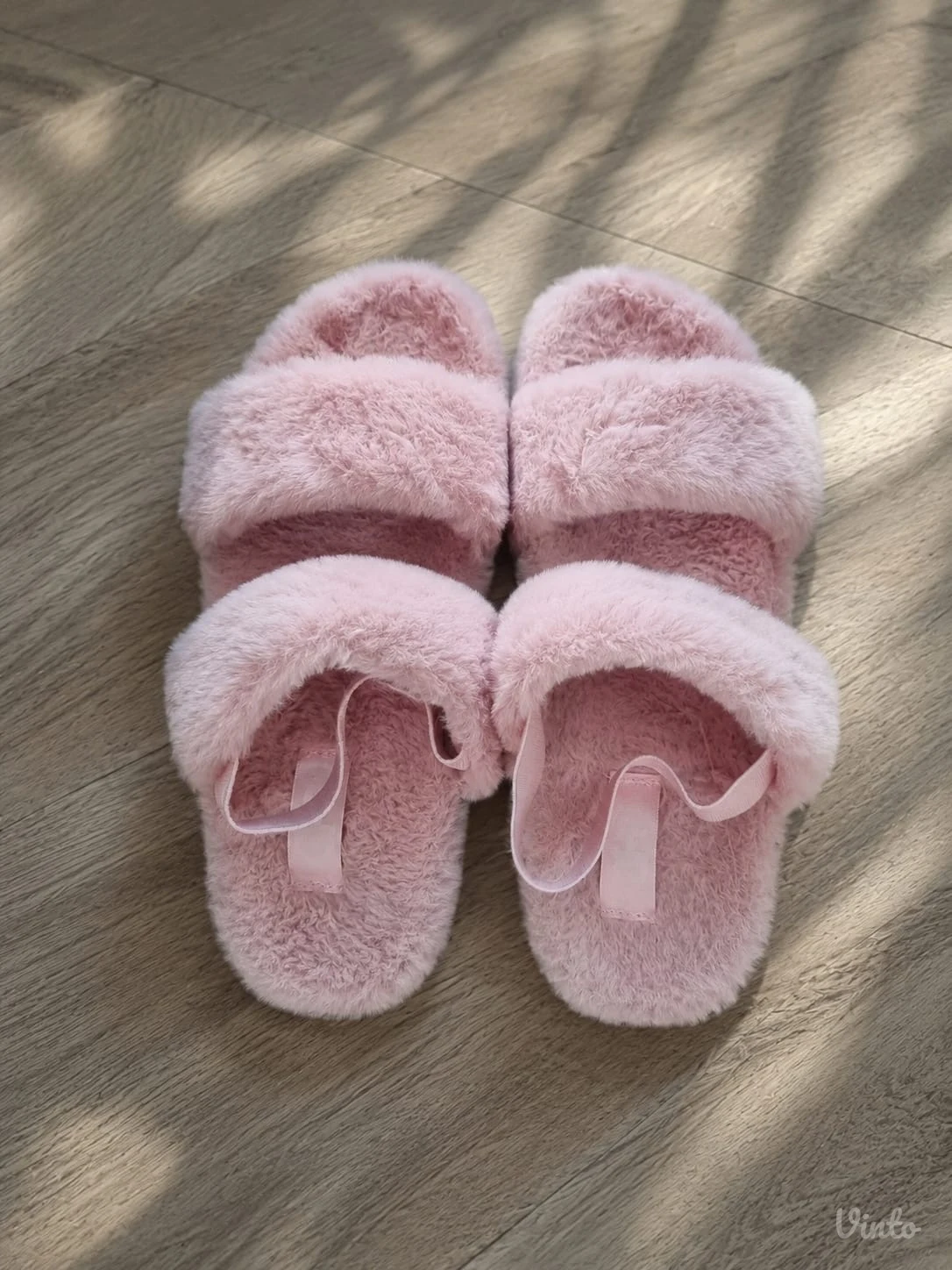 NOVE mekane sandale - 39