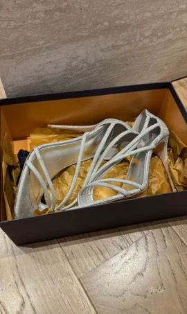 Le Silla srebrne štikle - 40br