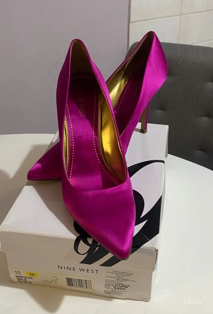 NOVE Nine West salonke