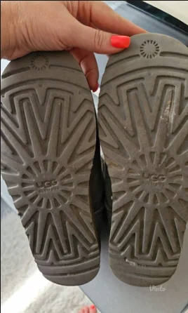 sive UGG čizme {original}