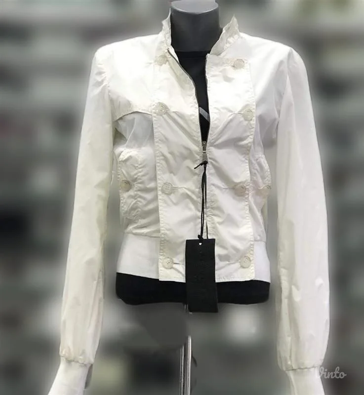 NOVA dizajnerska prolećna jaknica - M